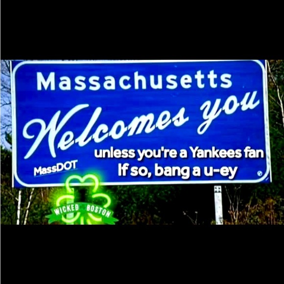Massachusetts Welcome Sign with Humorous Twist - Picture 1 of 1